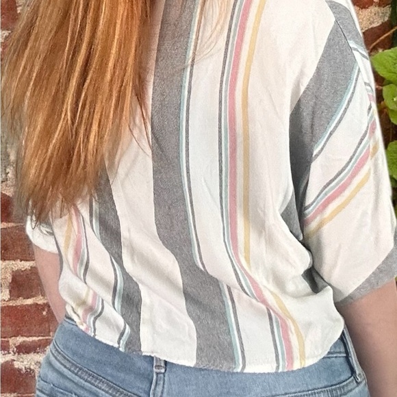 Style Envy Cropped Colorful Striped Button-Down Tie Front Blouse Single Stitch S - Picture 2 of 16